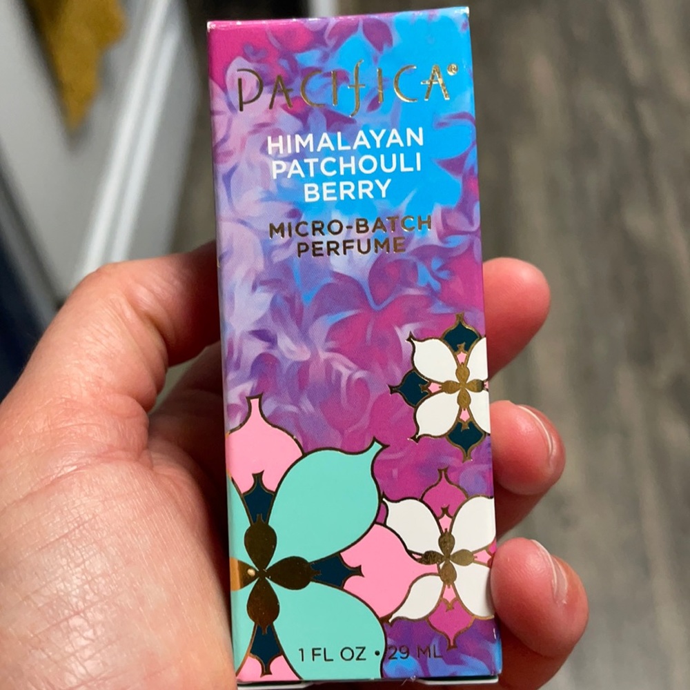Pacifica perfume Himalayan Patchouli Berry